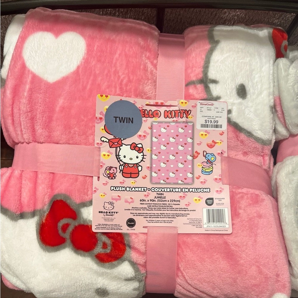 Hello Kitty twin blanket